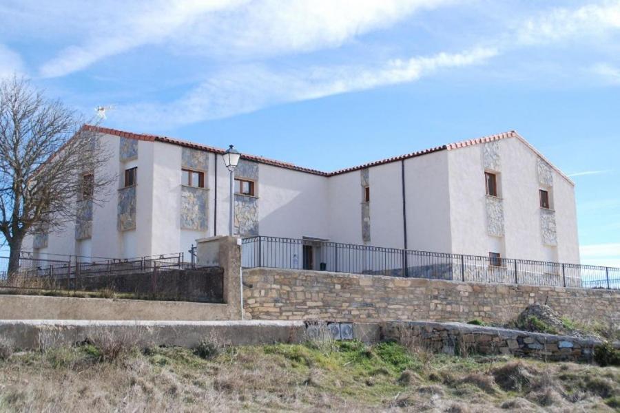 Albergue Turistico Tierras Altas Fuentes de Magana Eksteriør billede