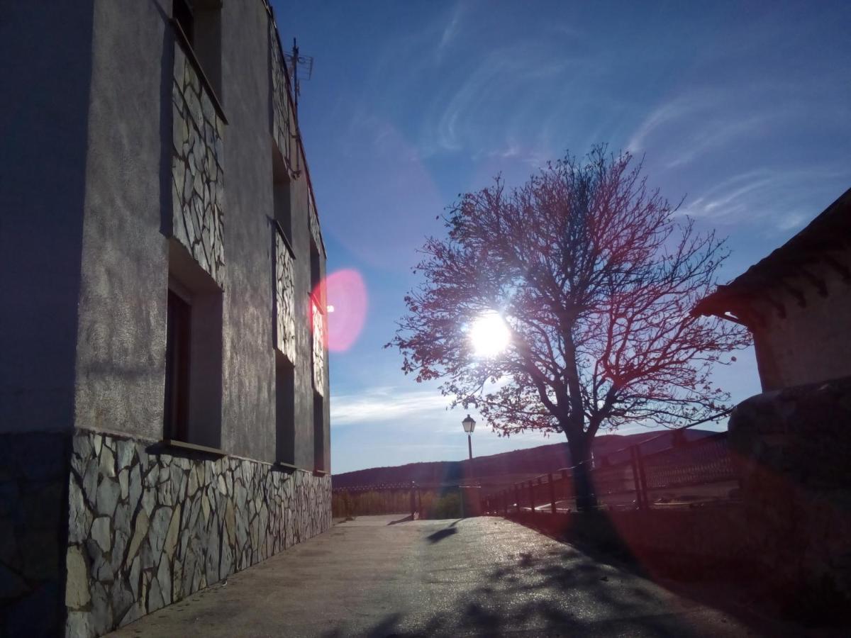 Albergue Turistico Tierras Altas Fuentes de Magana Eksteriør billede