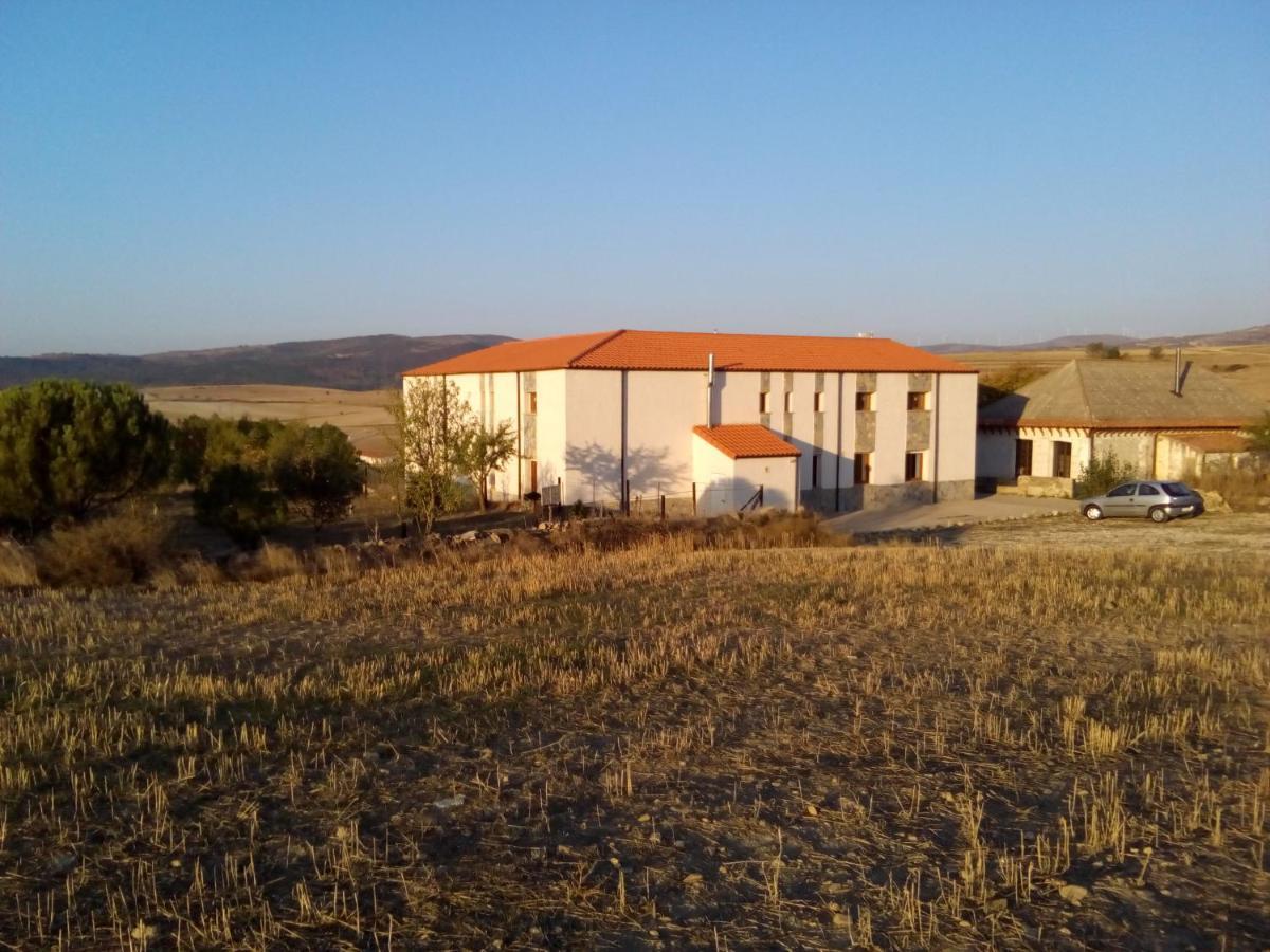 Albergue Turistico Tierras Altas Fuentes de Magana Eksteriør billede